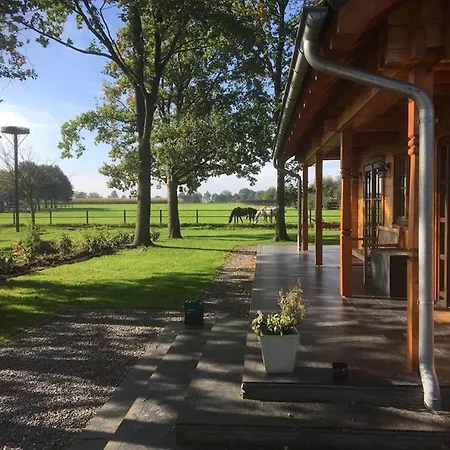 Houten villa Tine-3