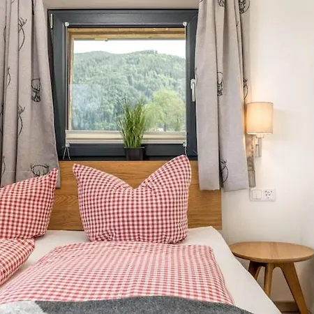 Chalet Alpenzauber Mit Beheiztem Pool, Inzell-3