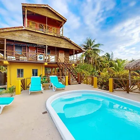 La Casa Pura Vida-3