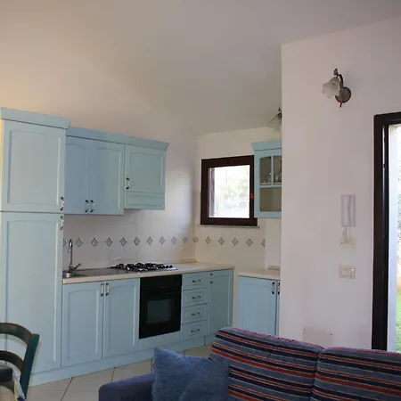Le Domus De Chia-2