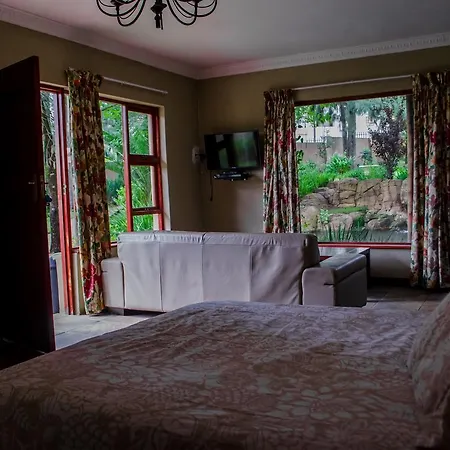 The Rivonia River Lodge-3
