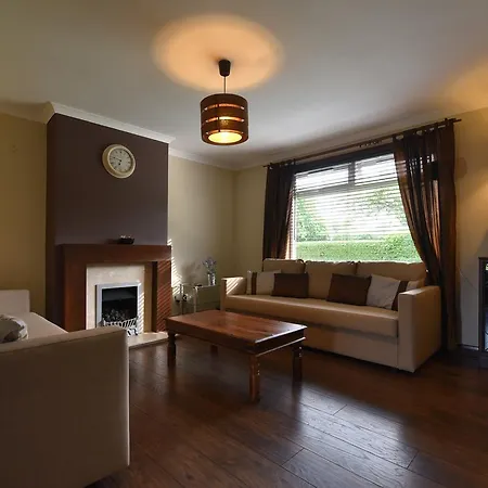 Lasswade Road House-2