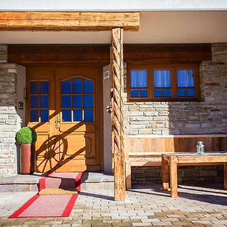 Grafenberg Chalet-2