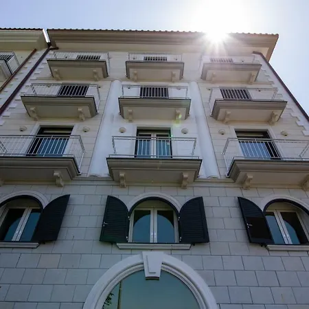 Le Fratte Luxury Home-2