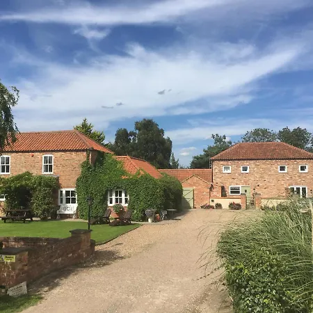 Jockhedge Holiday Cottages-2