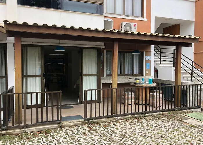  GUARAJUBA PARAÍSO DAS ÁGUAS - O ORIGINAL - são 12 APTS com 1, 2, e 3 quartos - PIONEIROS nesta plataforma desde 2016, OFERECEMOS CREDIBILIDADE - SE LIGA, temos o perfil com o maior número de avaliações positivas da região, seu PET é bem-vindo