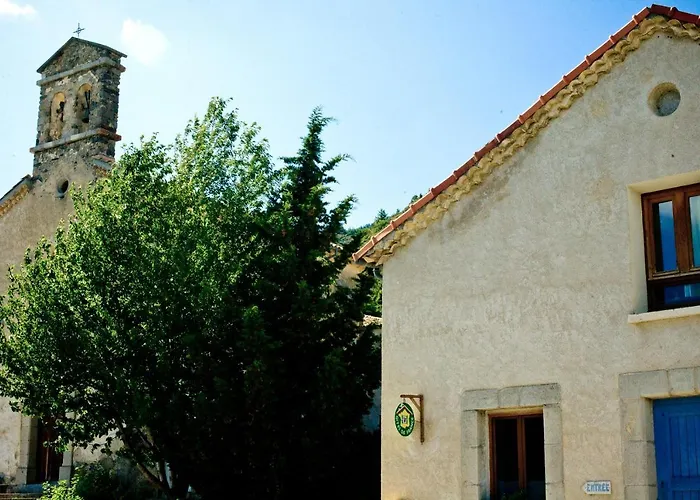  De La Baume