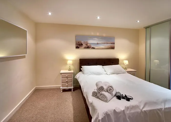 Vacation rental: The Paramount, Swindon