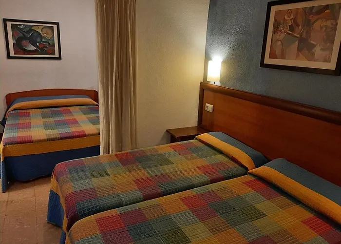  Hostal Platja