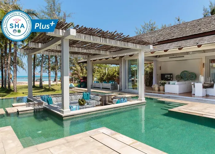 Lodge: Mia Beach, Beach Villa And Events