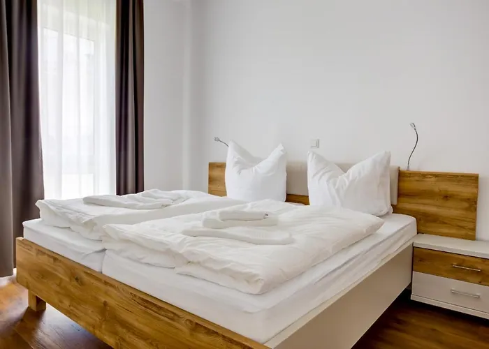 Ferienvermietung: Villa Zeitlos