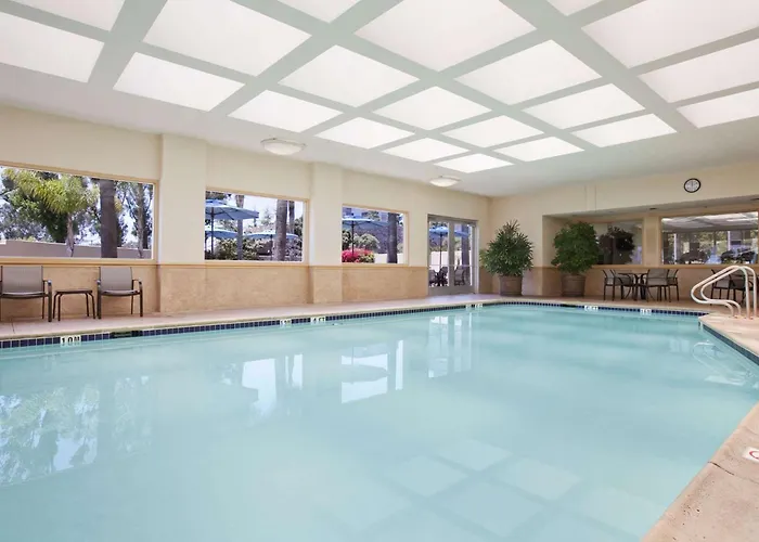 Embassy Suites By Hilton La Jolla