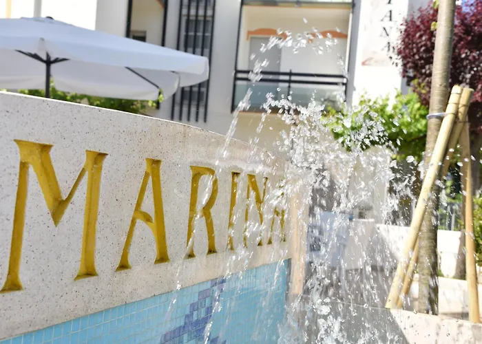  Marina