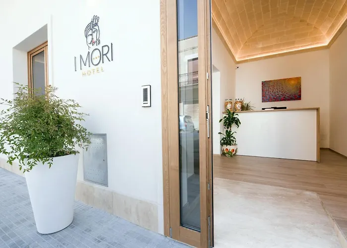 Albergo centrale: I Mori Hotel