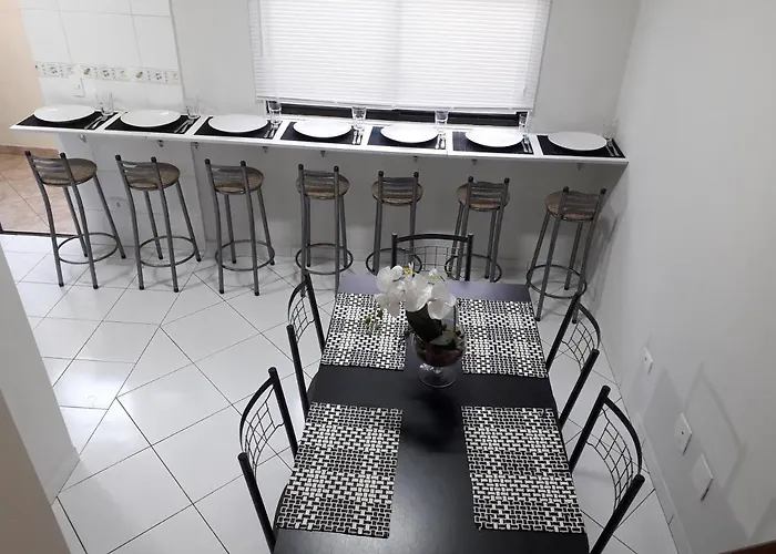 Triplex Ideal Para Grupos. Acomoda Mais De 20. Curitiba privado