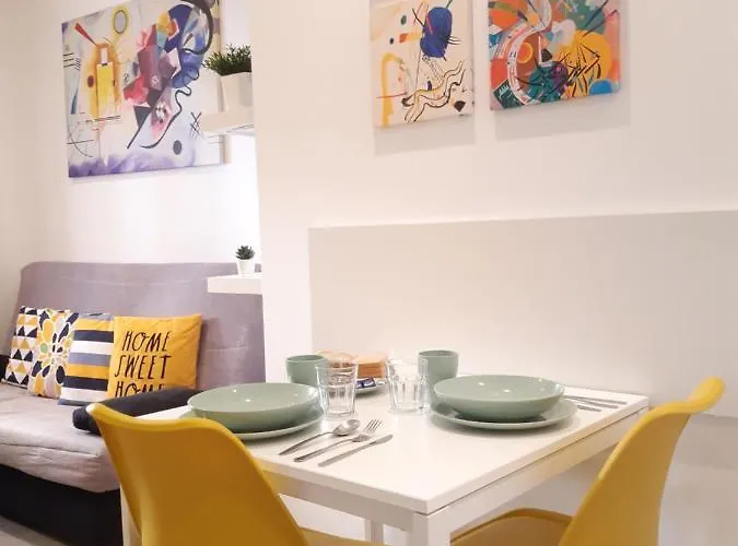 Alquiler de vacaciones: The Yellow Corner Apartment