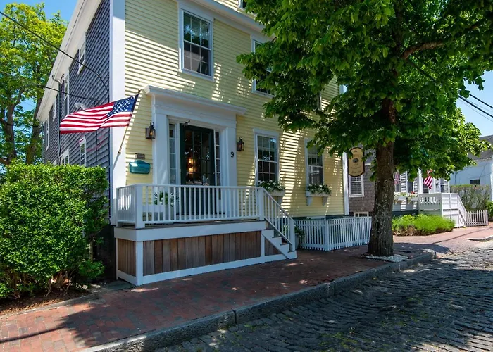 Resorts Guide Nantucket Periwinkle