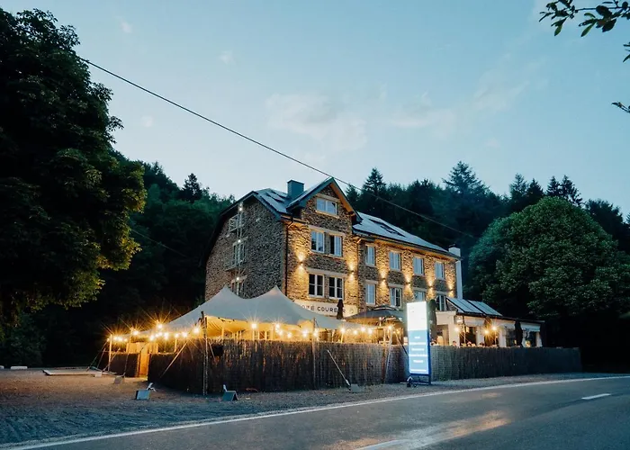 Cafe Coureur