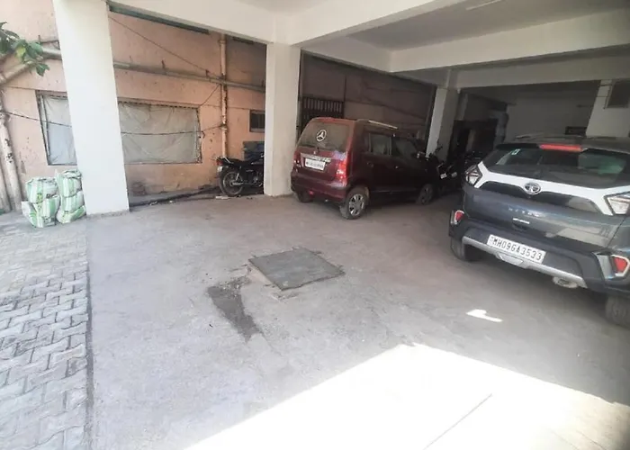 Elite Inn, Kolhapur