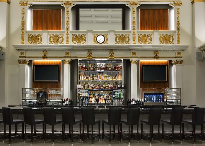 Hilton Park Plaza