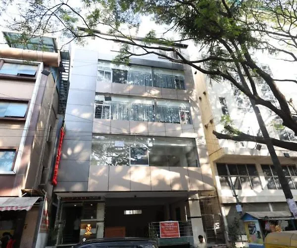 Hotel: Royal N Deluxe