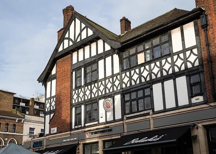 Lodge: Urban Nomad - Camden Town