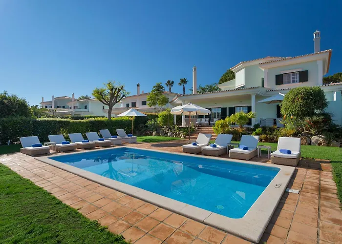 Hotels Close to Airport Martinhal Quinta Family