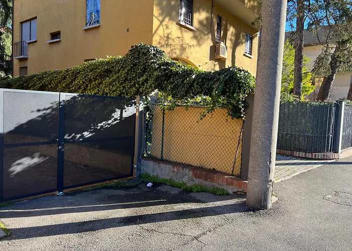 Casa Francia Emilia Levante