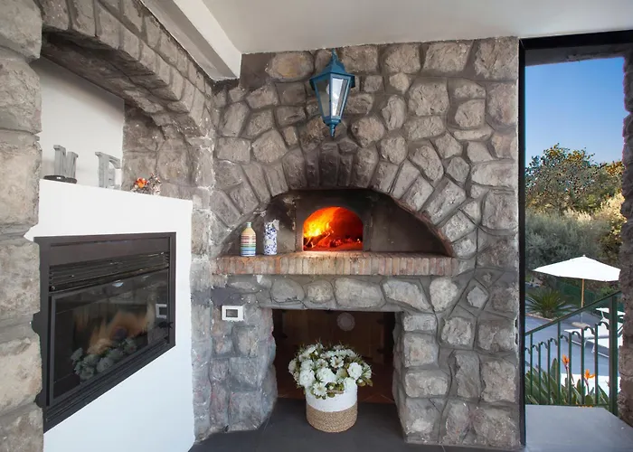 Amore Rentals - Villa Giada