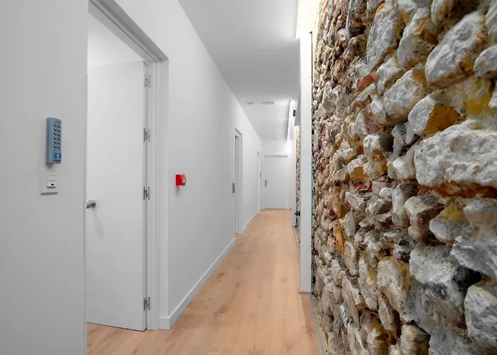 32 De Agosto Rooms