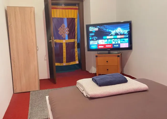 City And Rooms