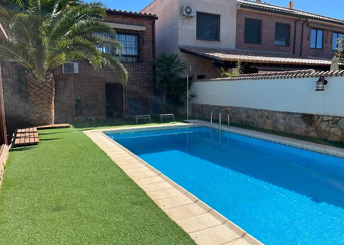 Toledo Encantado Piscina Y Bbq Privada 2, 5 Km De Puy Du Foy