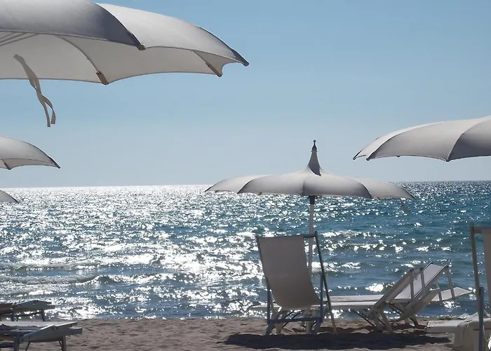 Hotel con tennis: Grand Hotel Costa Brada