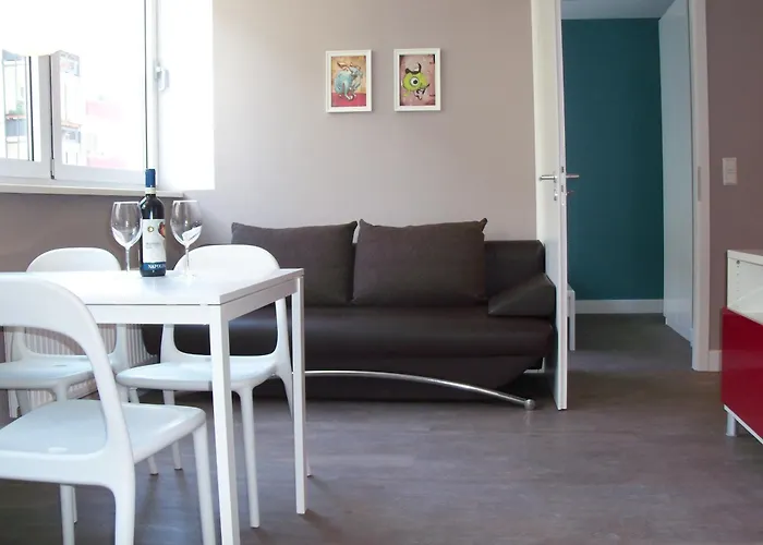  Apartmenthouse Berlin - Am Görlitzer Park