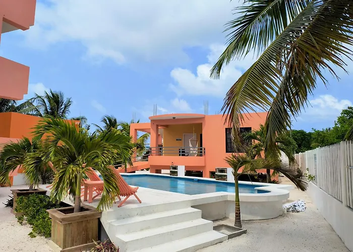 Pet Friendly hotel: Bay Towers