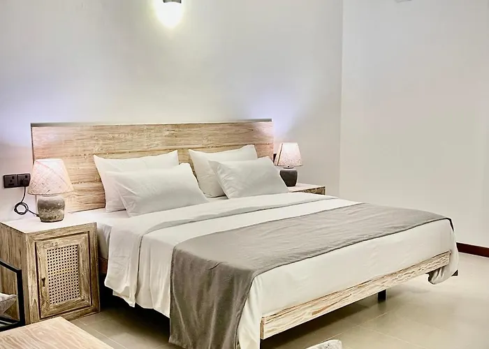 Dog friendly hotels Chariot Square