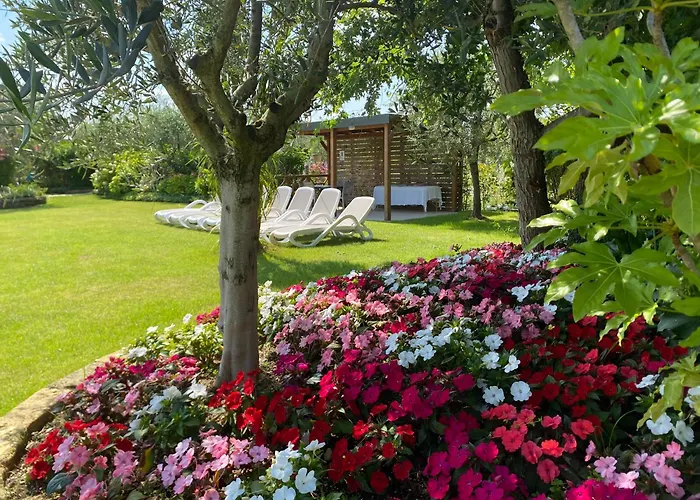 Hotel mit Hund Agricampeggio Oasi Del Garda