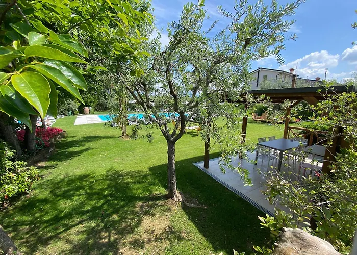Hotel mit Hund Agricampeggio Oasi Del Garda