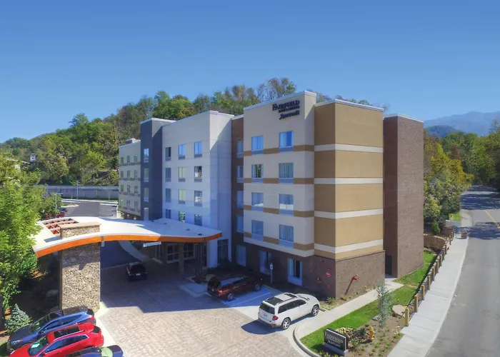Hotels with tennis Fairfield Inn & Suites By Marriott Gatlinburg Downtown
