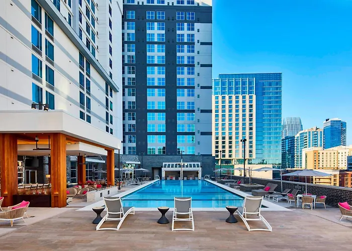 Hotel with Tennis: Residence Inn By Marriott Nashville Downtown/Convention Center