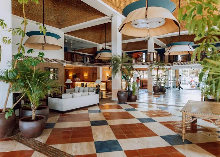 Hotel de luxo Apenas: Grande Real Santa Eulalia Resort & Hotel Spa