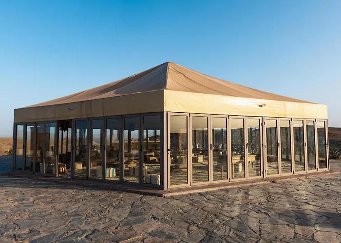 Hotel de luxo Apenas: The White Camel Camp - Agafay Desert Activities