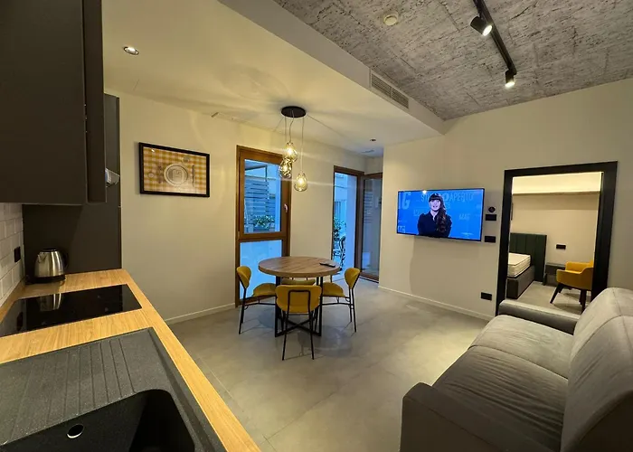 Meg Lifestyle & Apartaments