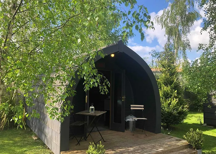 Little Hide - Adult Only Camping Pods