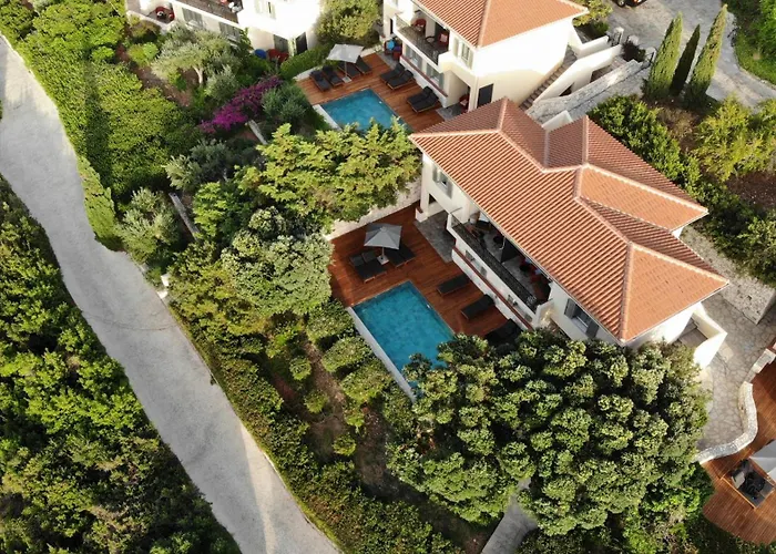 Emelisse Nature Resort