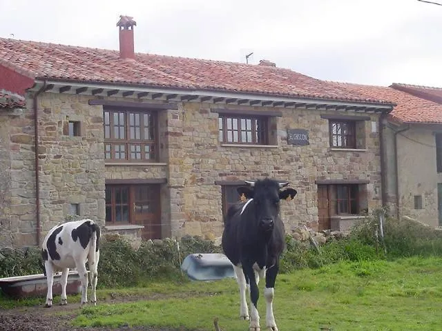 Perros hoteles La Busta