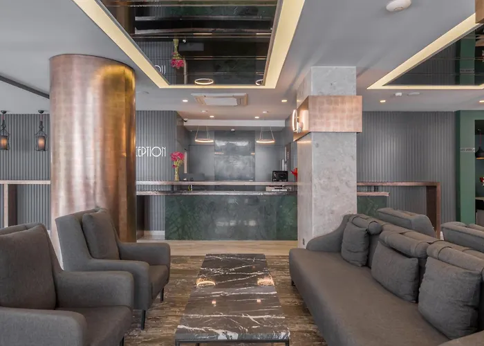 Beach hotel: Oba Star Hotel