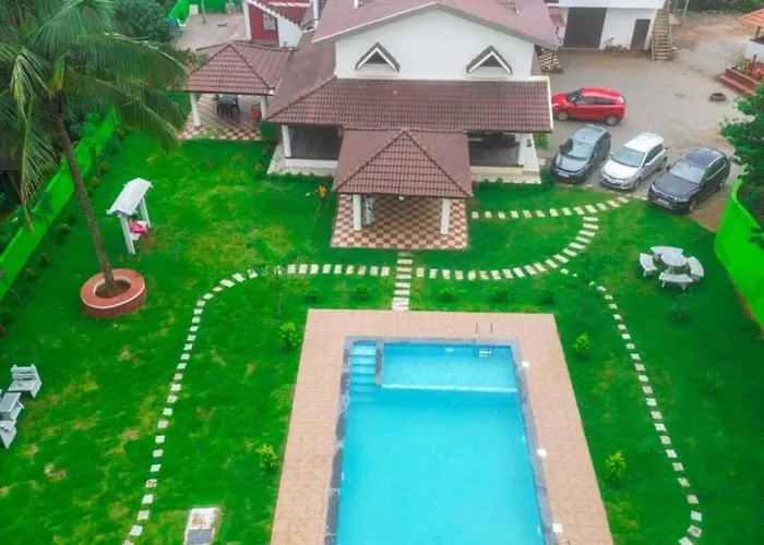 Hulihara Homestay - Pool, 4Bh, Home Food, Estate