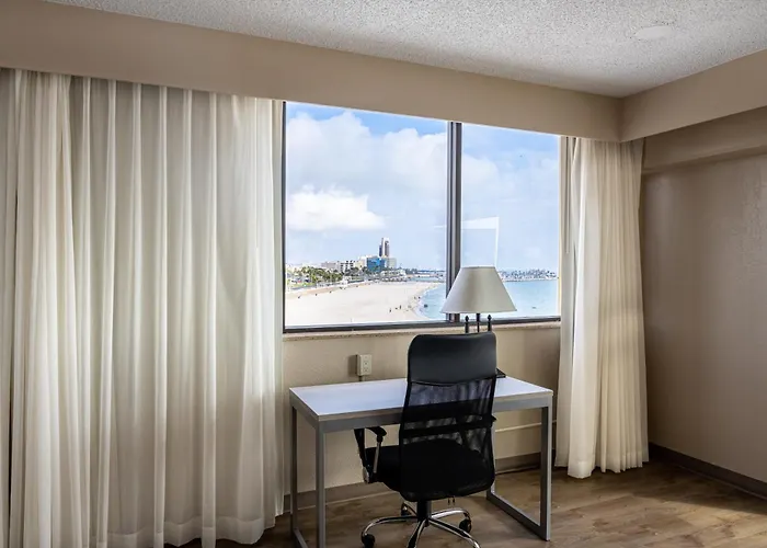 Golf hotels Emerald Beach Corpus Christi