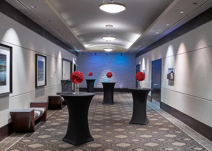 Romantic hotels Delta s By Marriott Edmonton Centre Suites